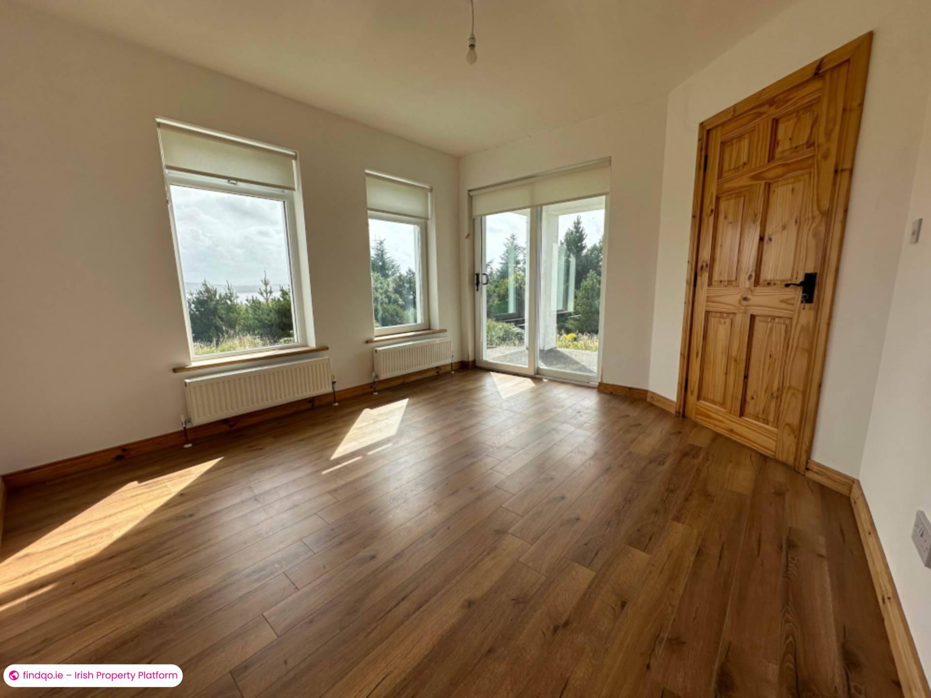 Detached house for Sale in Lettermacaward, Donegal