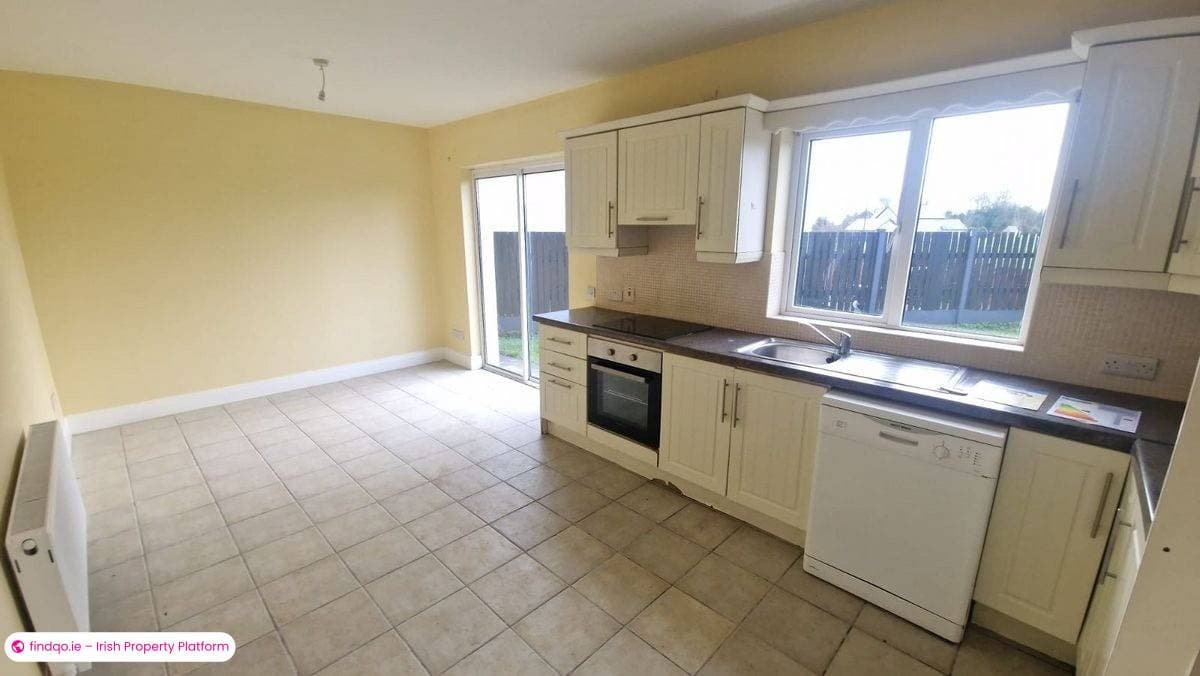 Semi-detached house for Sale in Castlerea, Roscommon