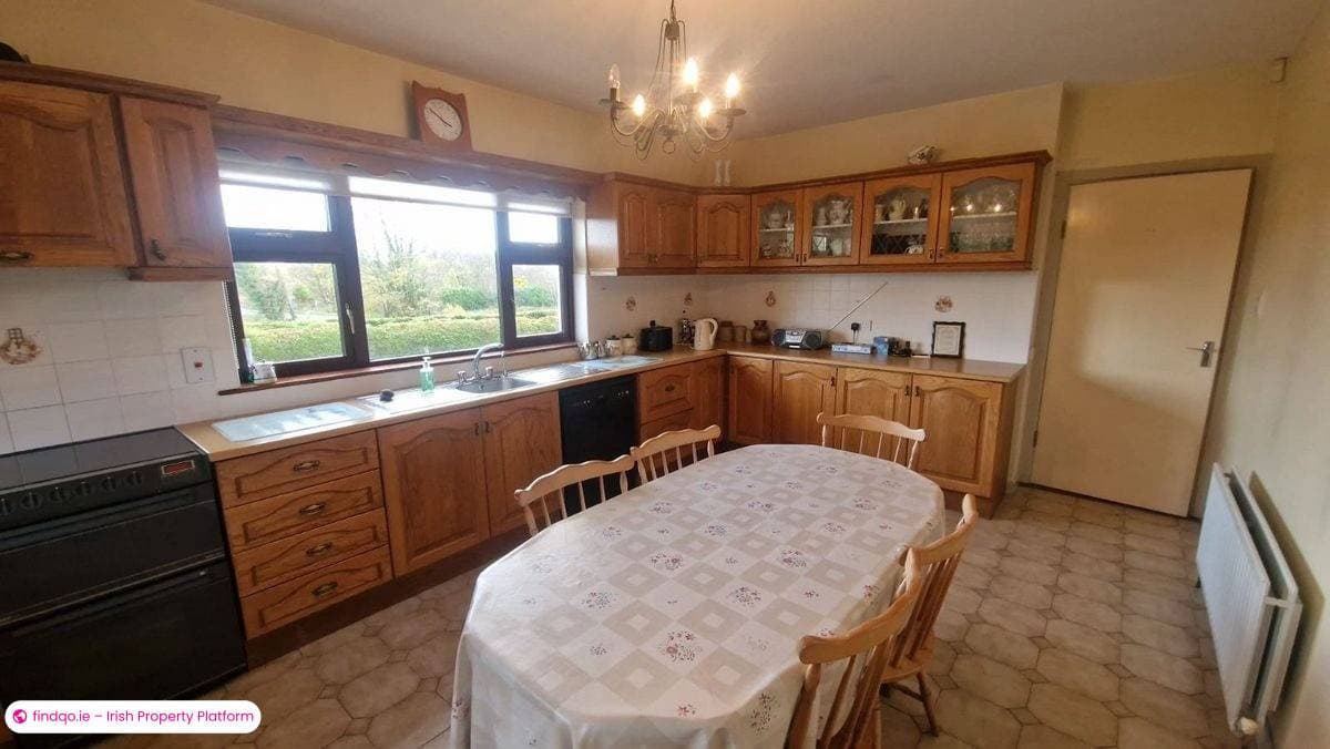 Detached house for Sale in Ballymote, Sligo