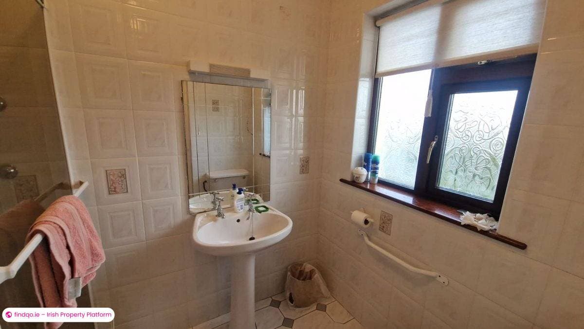 Detached house for Sale in Ballymote, Sligo