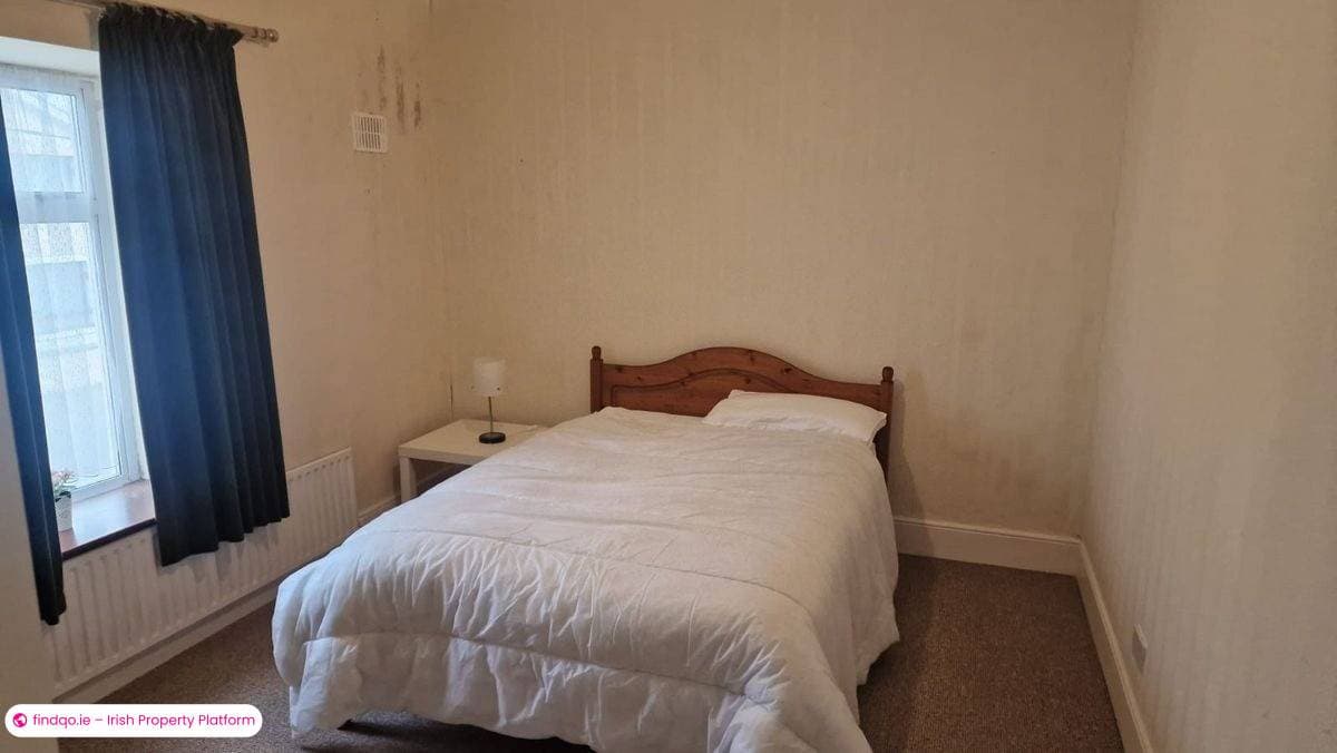 Semi-detached house for Sale in Castlerea, Roscommon