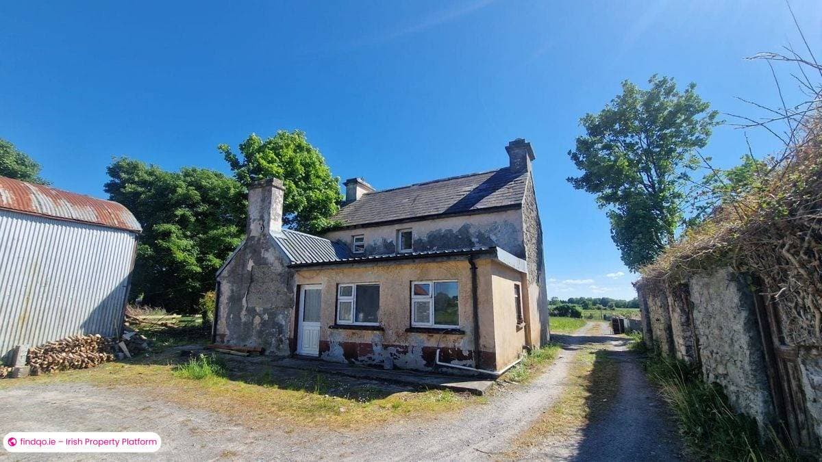 Detached house for Sale in Hollymount, Mayo