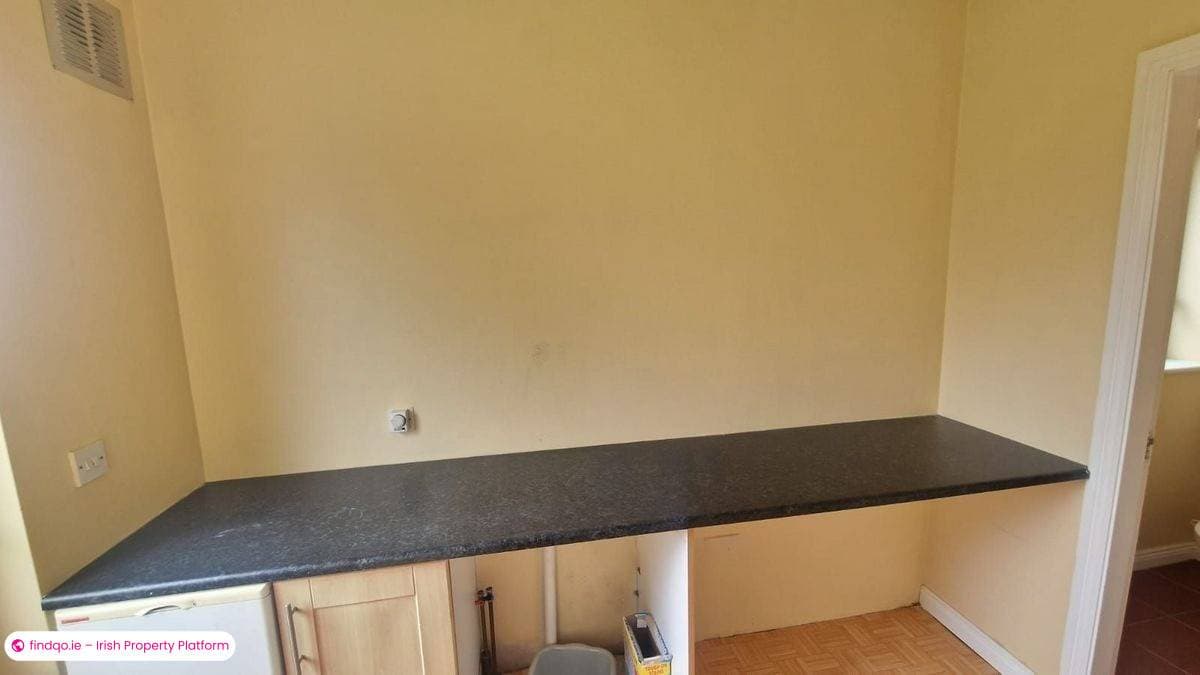 Semi-detached house for Sale in Ballyhaunis, Mayo