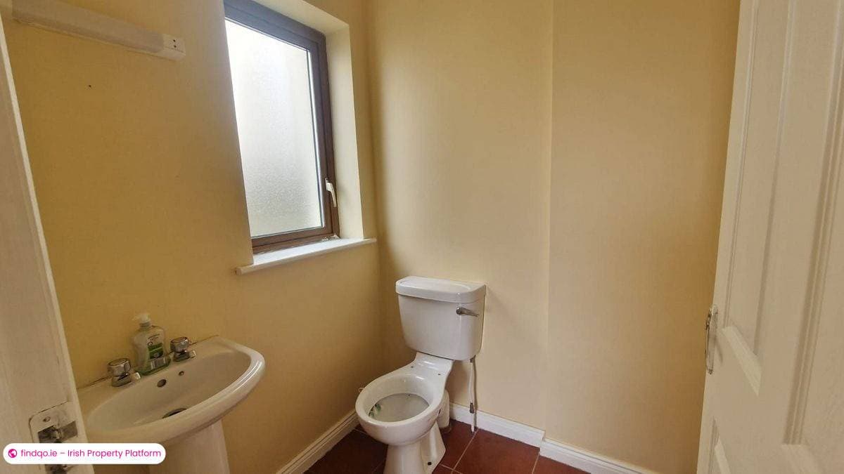 Semi-detached house for Sale in Ballyhaunis, Mayo