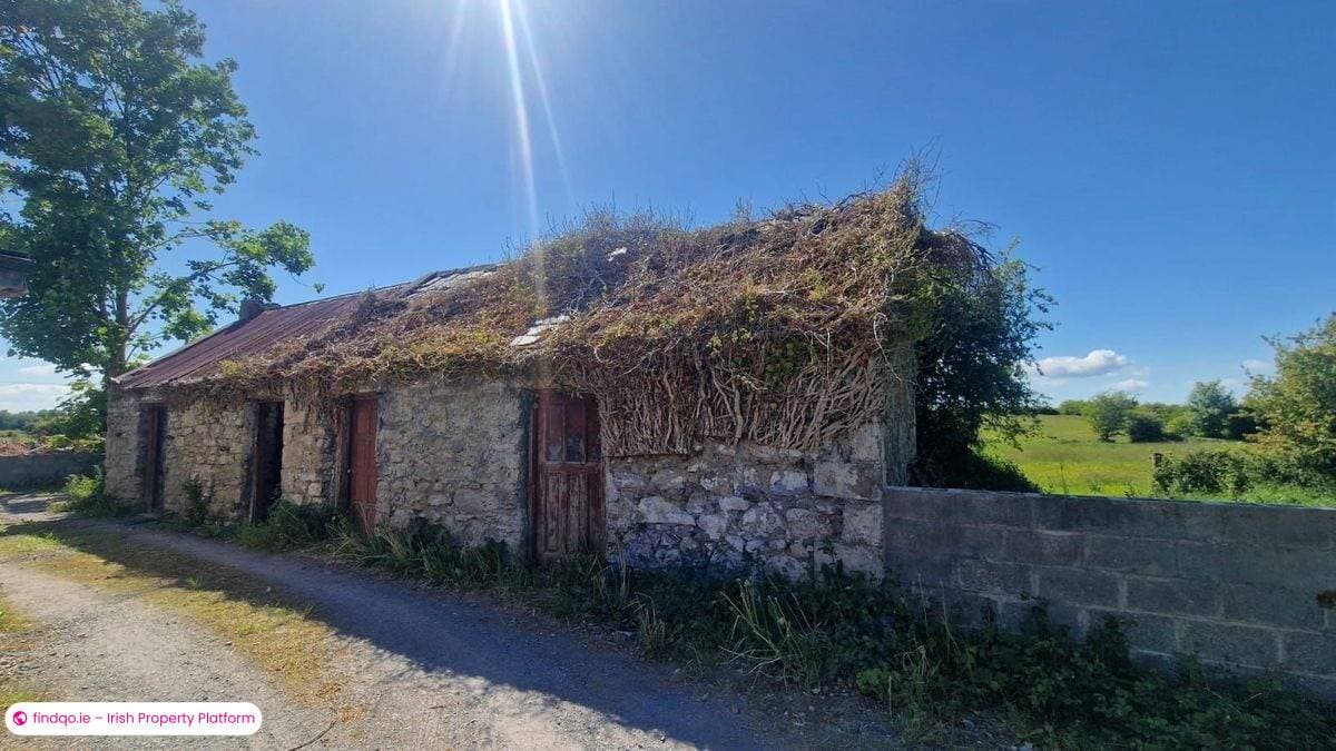 Detached house for Sale in Claremorris, Mayo