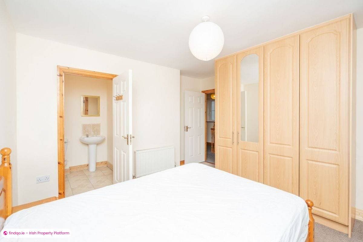 Semi-detached house for Sale in Slieverue, Kilkenny