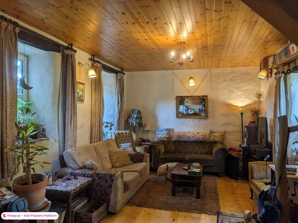 Detached house for Sale in Irishtown, Mayo