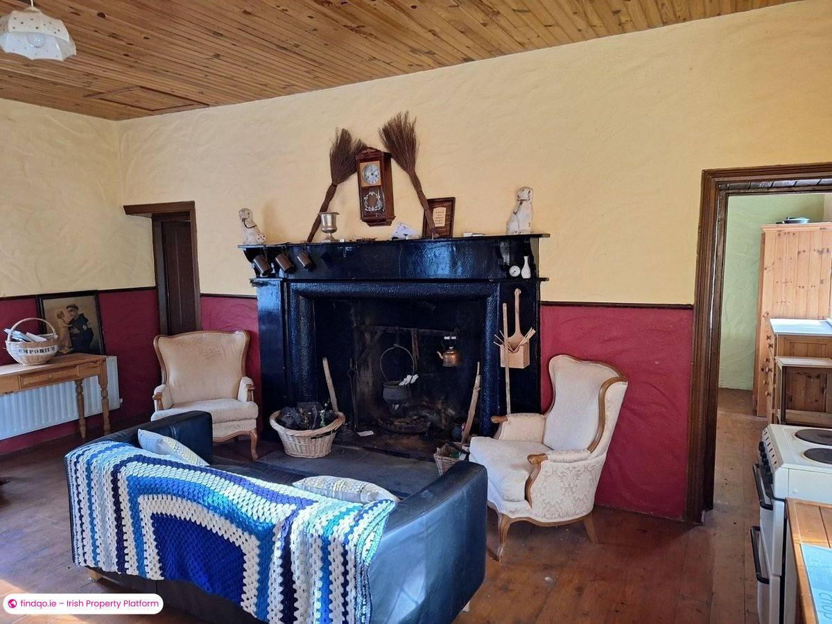 Detached house for Sale in Mayo, Mayo