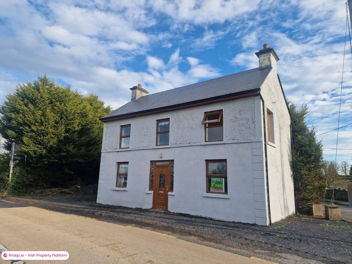 Detached house for Sale in Williamstown, Galway