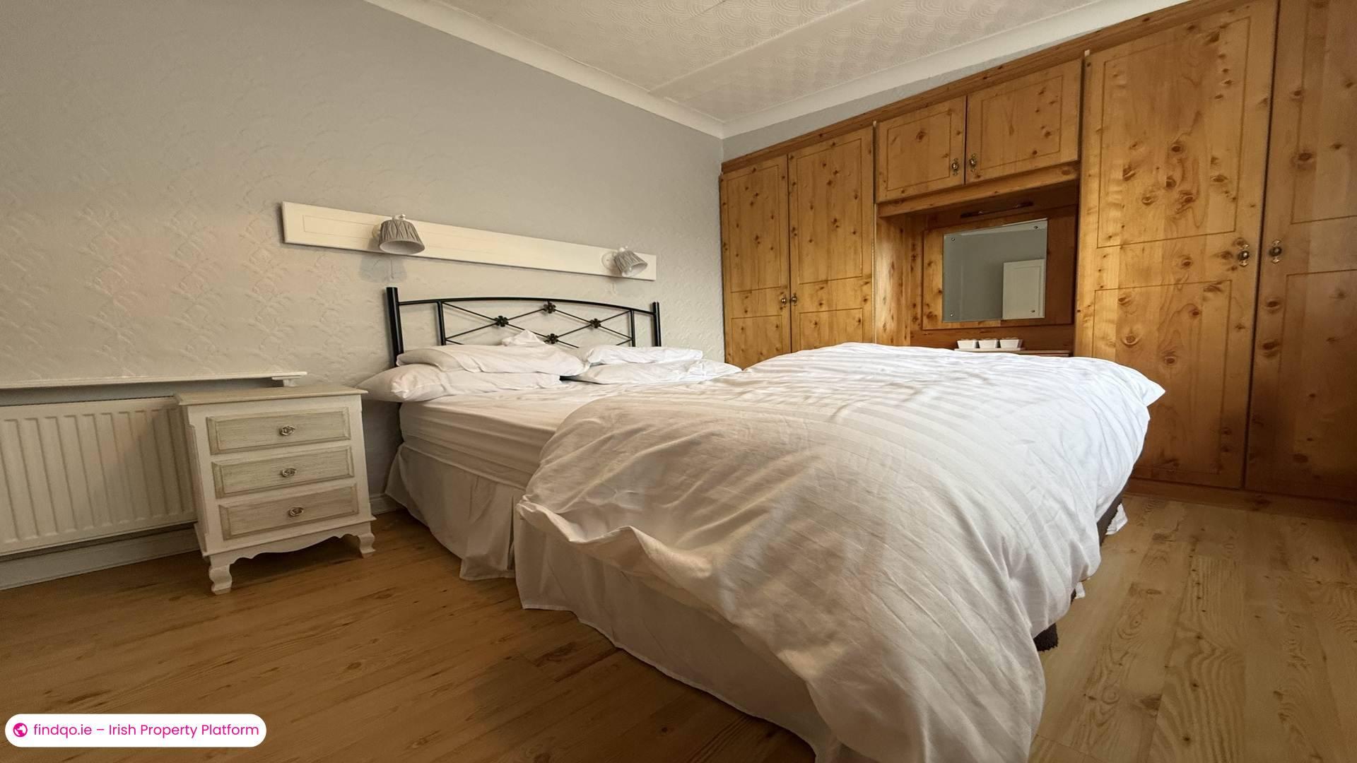 Detached house for Sale in Burtonport, Donegal