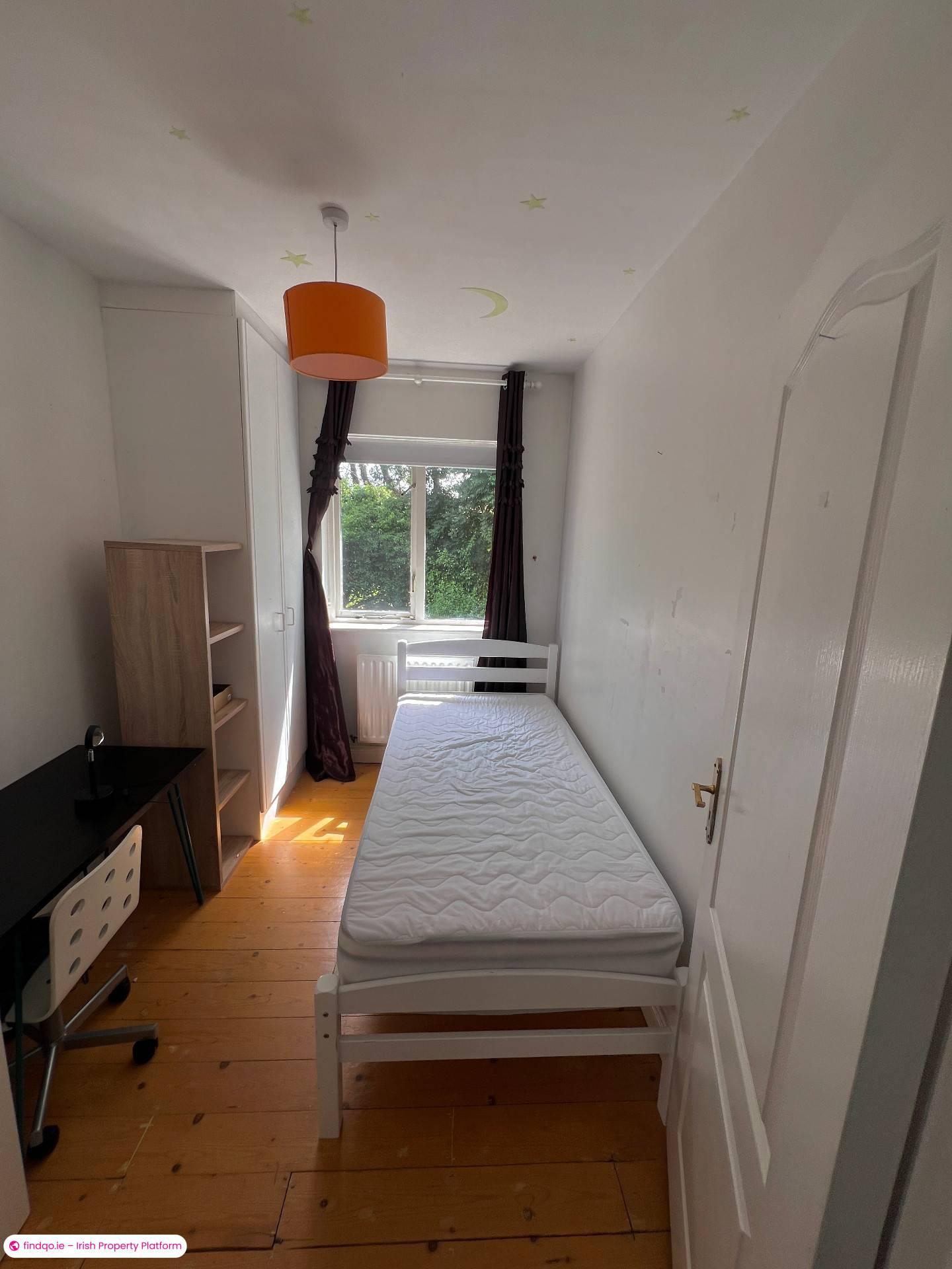 2 Bedroom House for Sharing in Blackrock, Dublin (County)