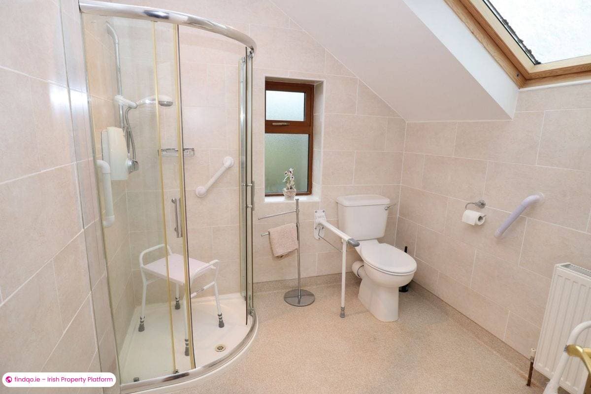 End of terrace house for Sale in Drogheda, Louth