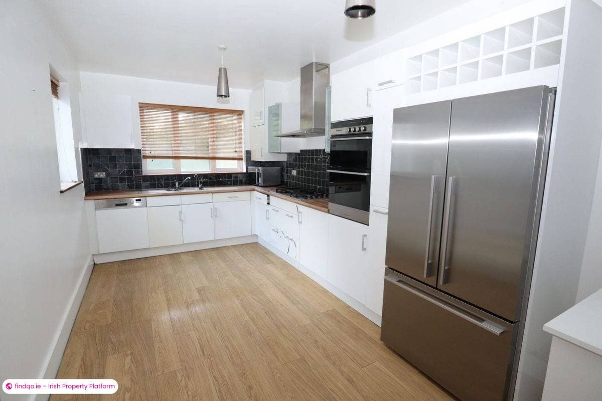 Semi-detached house for Sale in Drogheda, Meath