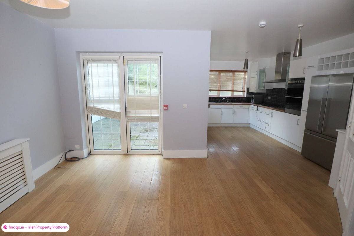 Semi-detached house for Sale in Drogheda, Meath