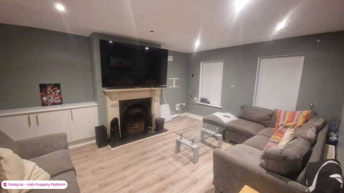 Semi-detached house for Sale in Castlerea, Roscommon