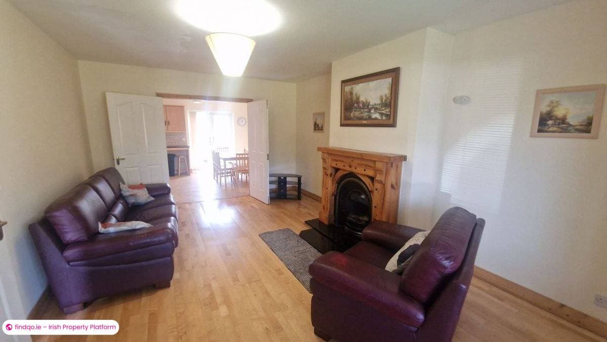 Semi-detached house for Sale in Moyne, Roscommon