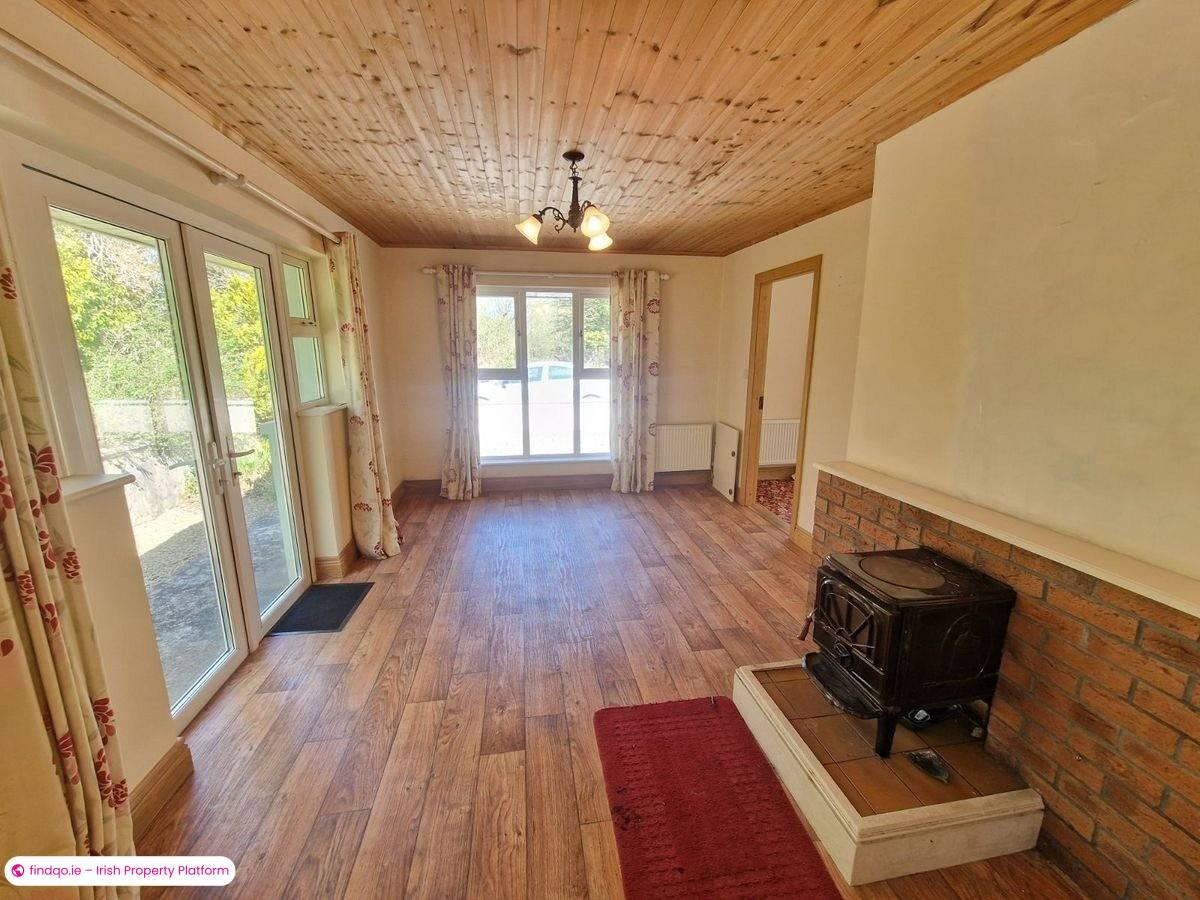 Detached house for Sale in Dawros, Galway