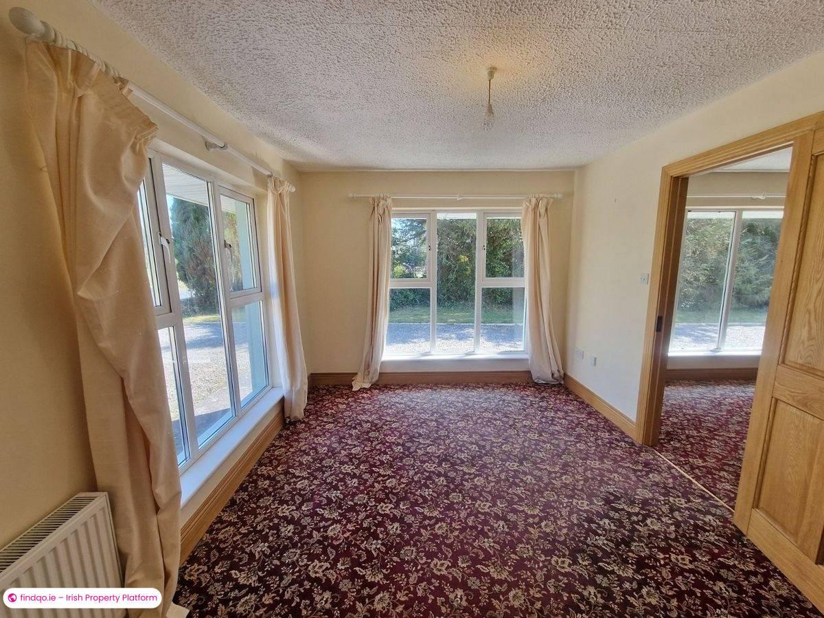 Detached house for Sale in Dawros, Galway