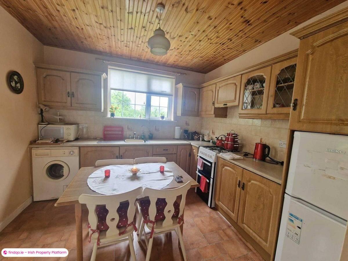Detached house for Sale in Rooskey, Leitrim