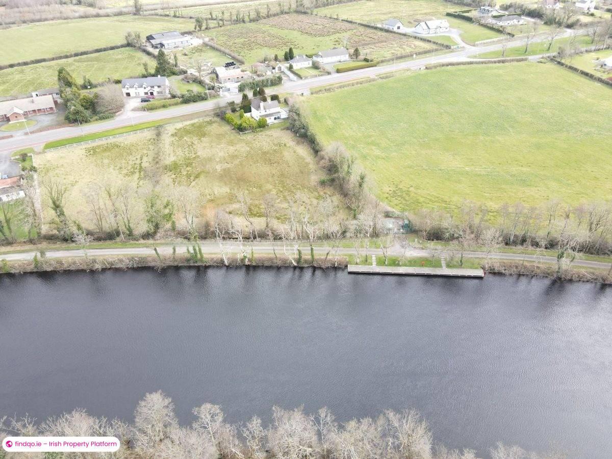 Detached house for Sale in Rooskey, Leitrim