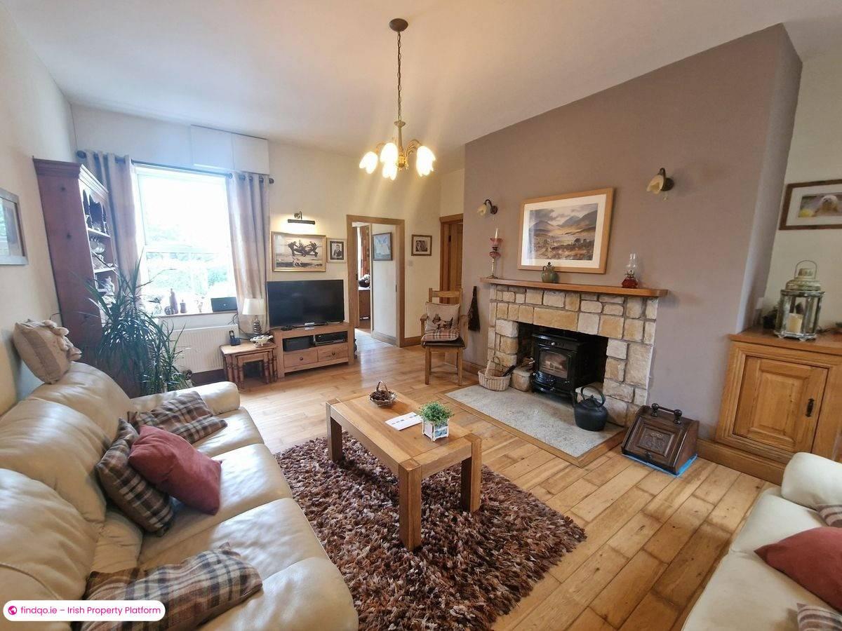 Detached house for Sale in Ballindine, Mayo