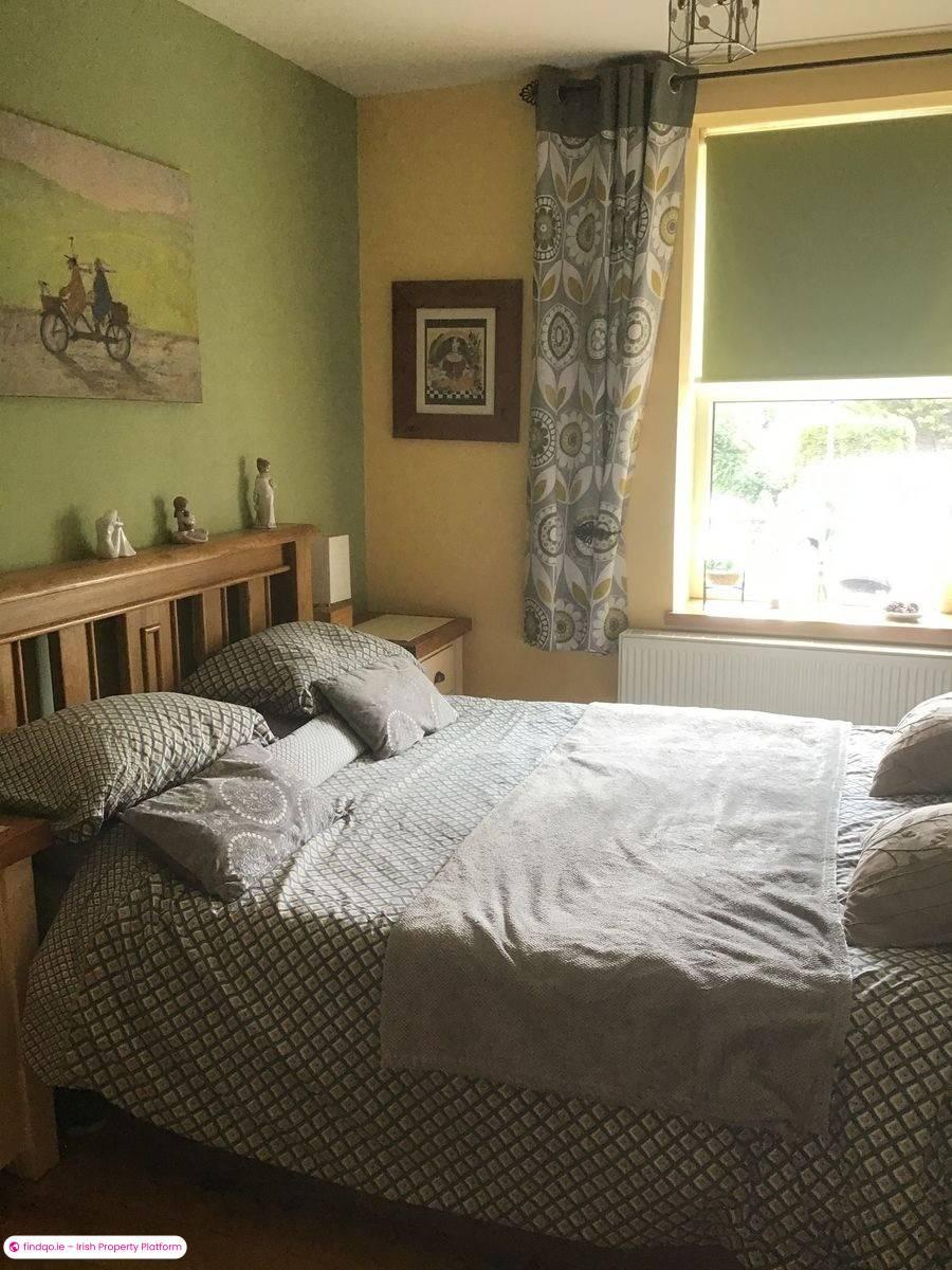 Detached house for Sale in Ballindine, Mayo