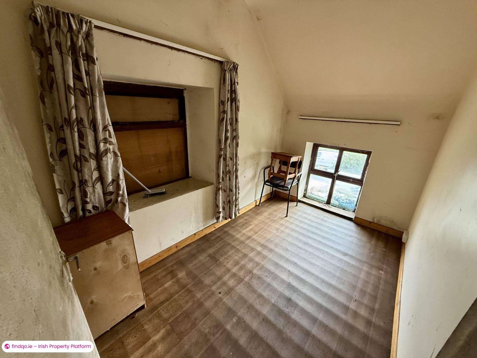 Detached house for Sale in Abbeyknockmoy, Galway