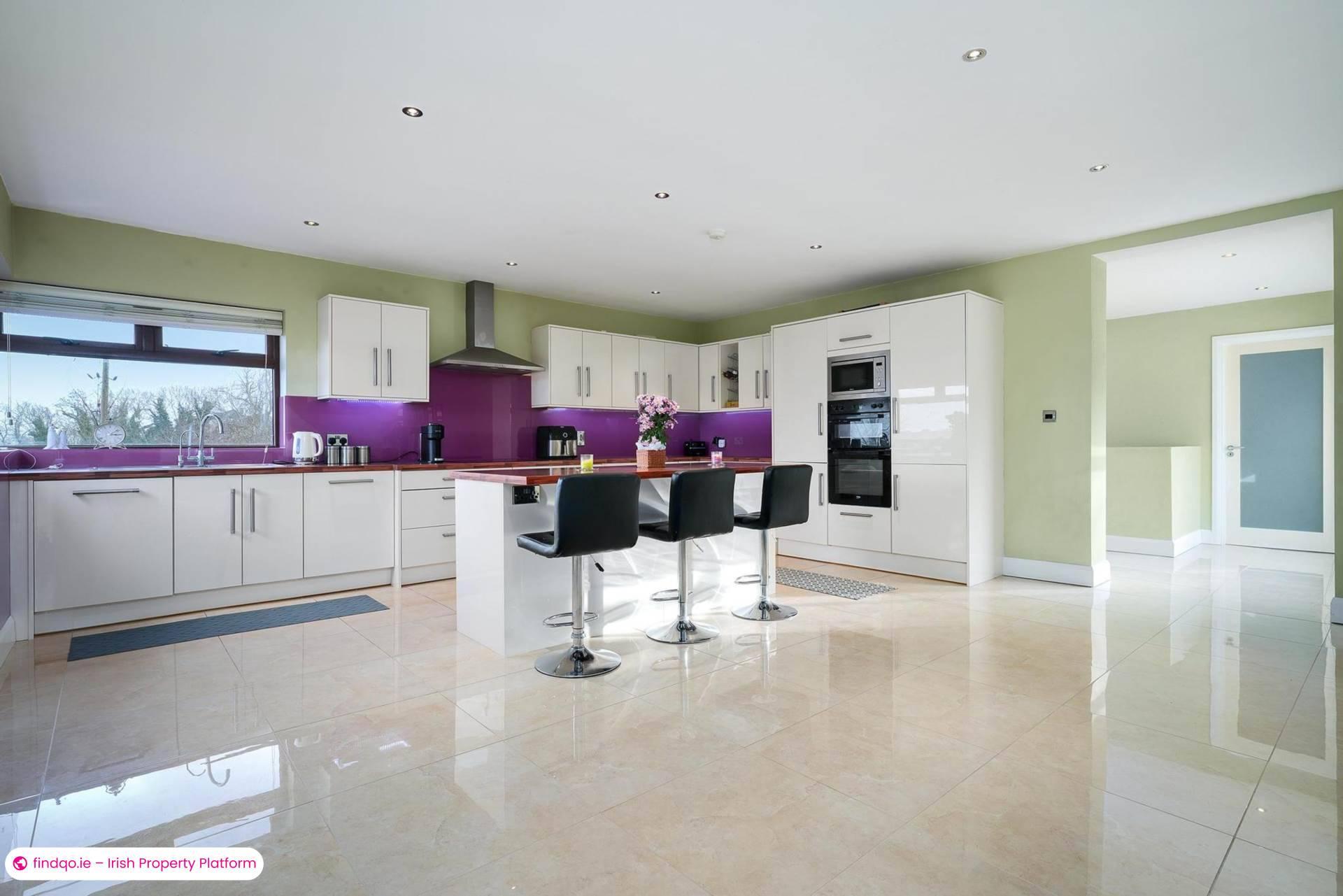 Detached house for Sale in Enniskerry, Wicklow