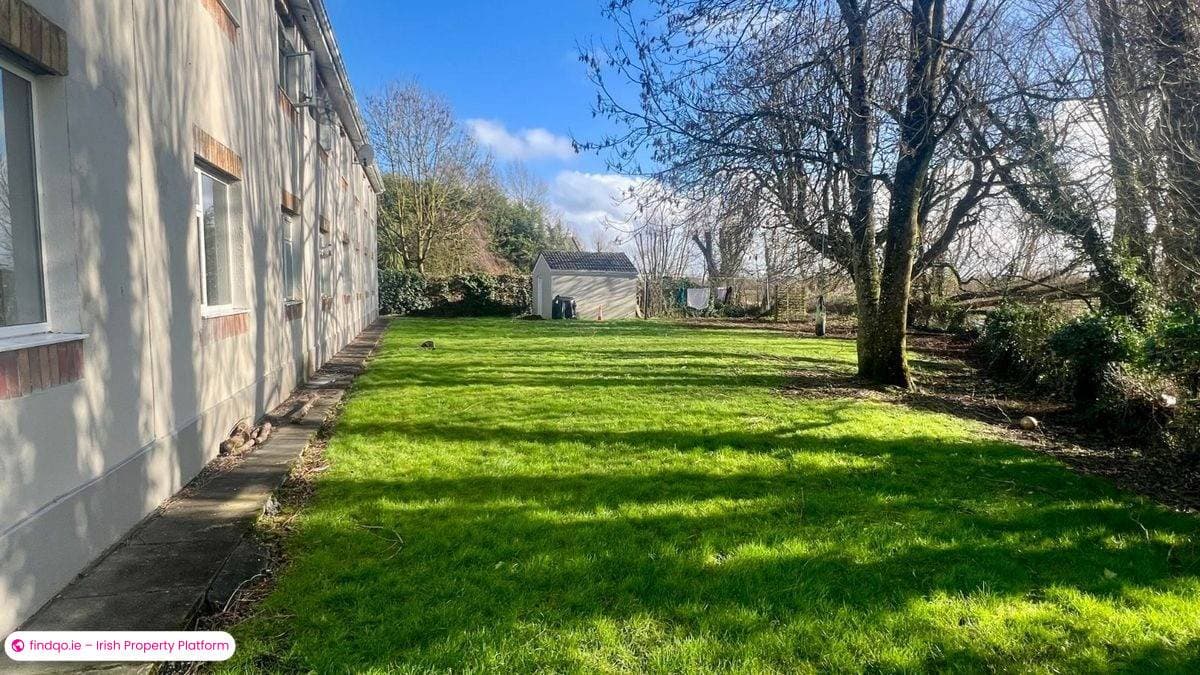 Semi-detached house for Sale in Ballinasloe, Galway