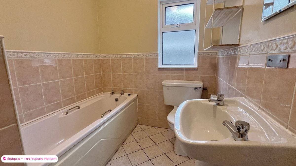 Detached house for Sale in Ballinasloe, Galway