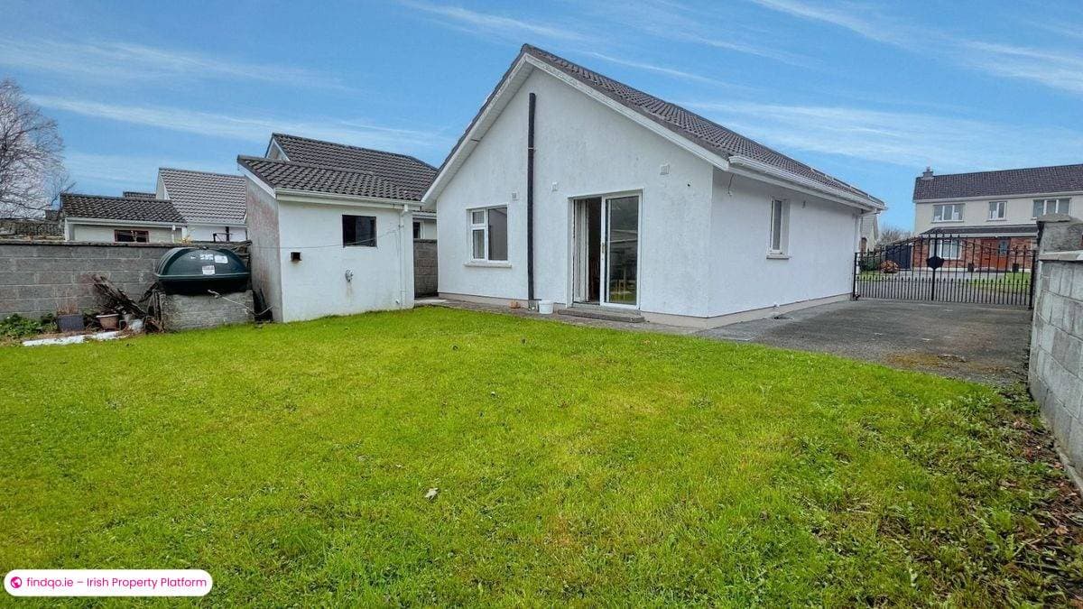Detached house for Sale in Ballinasloe, Galway