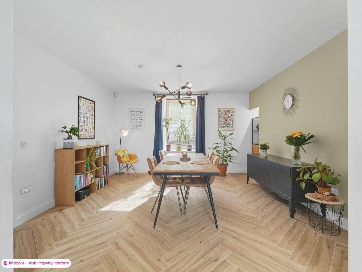 Terraced house for Sale in Ballinasloe, Galway