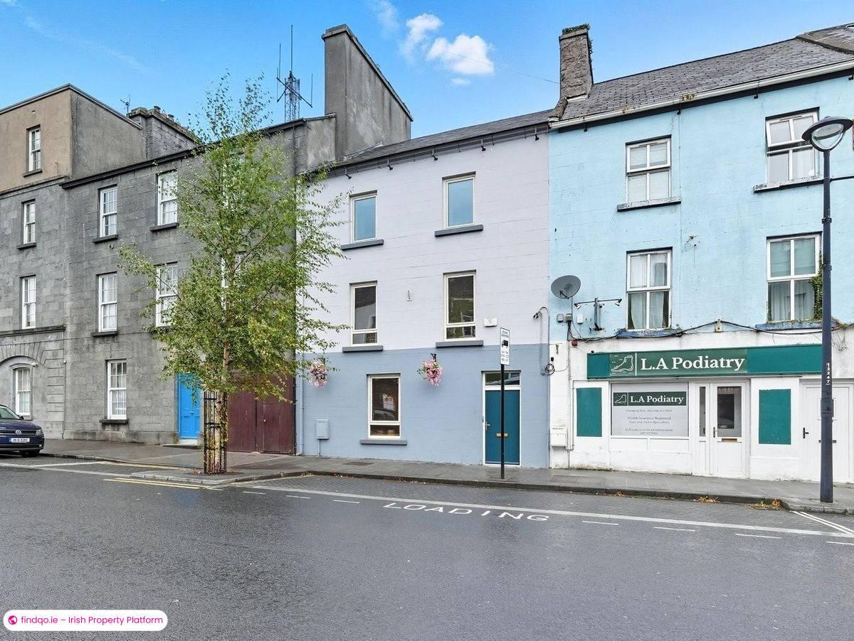 Terraced house for Sale in Ballinasloe, Galway