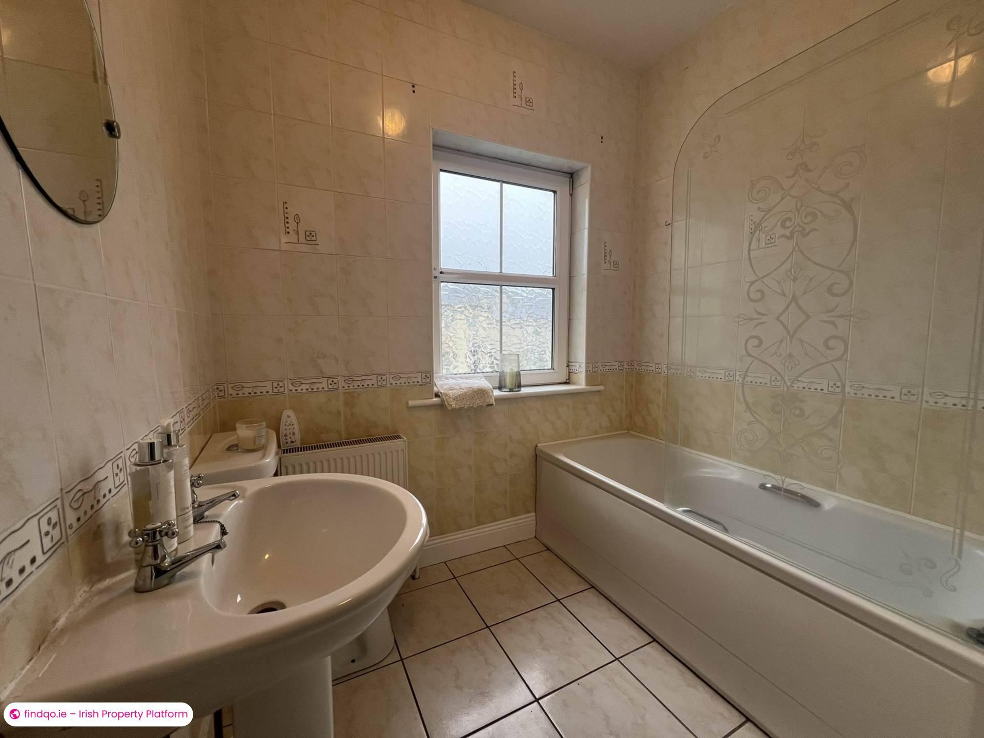 Semi-detached house for Sale in Clonmel, Tipperary