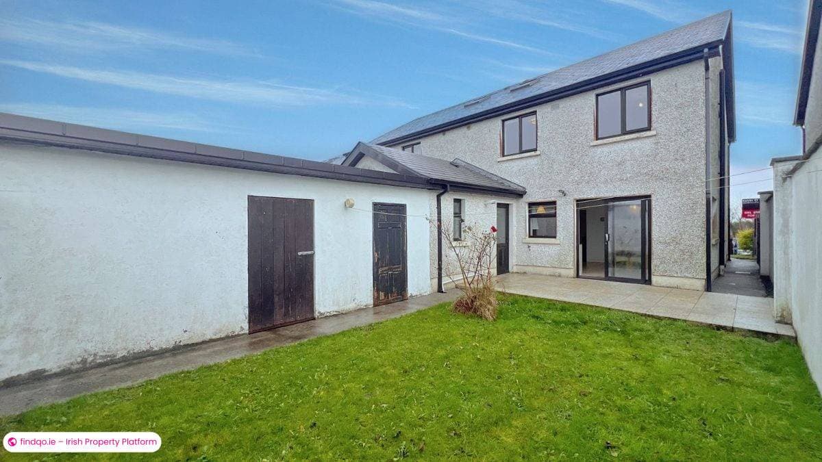 Semi-detached house for Sale in Ballinasloe, Galway