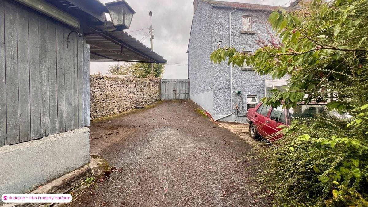 Townhouse for Sale in Ballinasloe, Galway