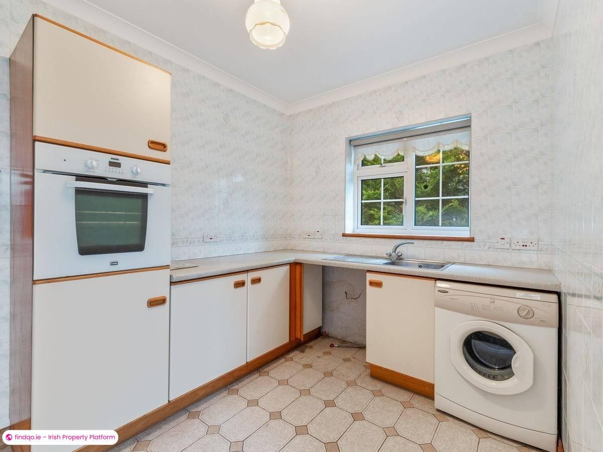 Detached house for Sale in Ballinasloe, Galway