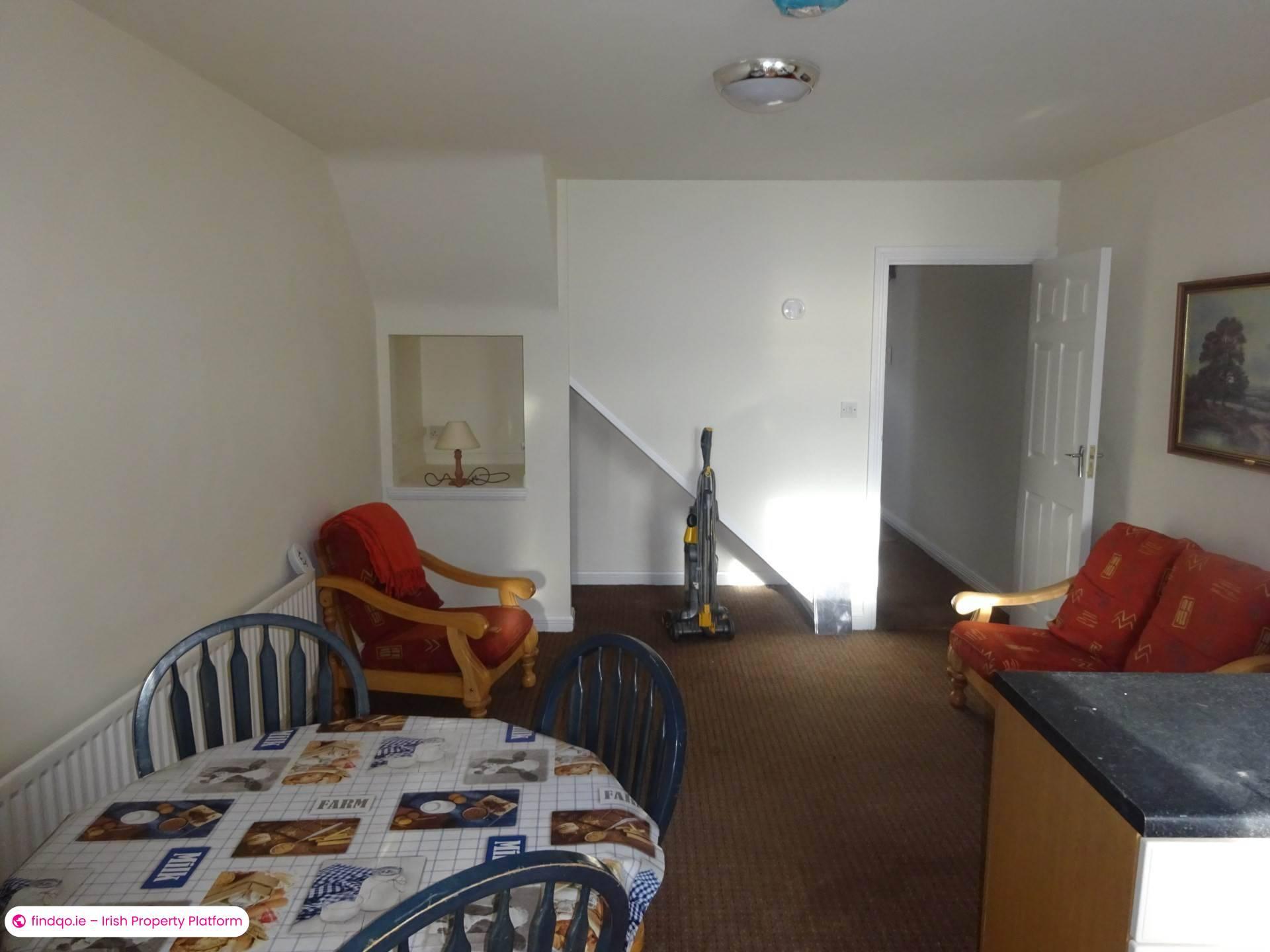 Terraced house for Sale in Ballyhaunis, Mayo