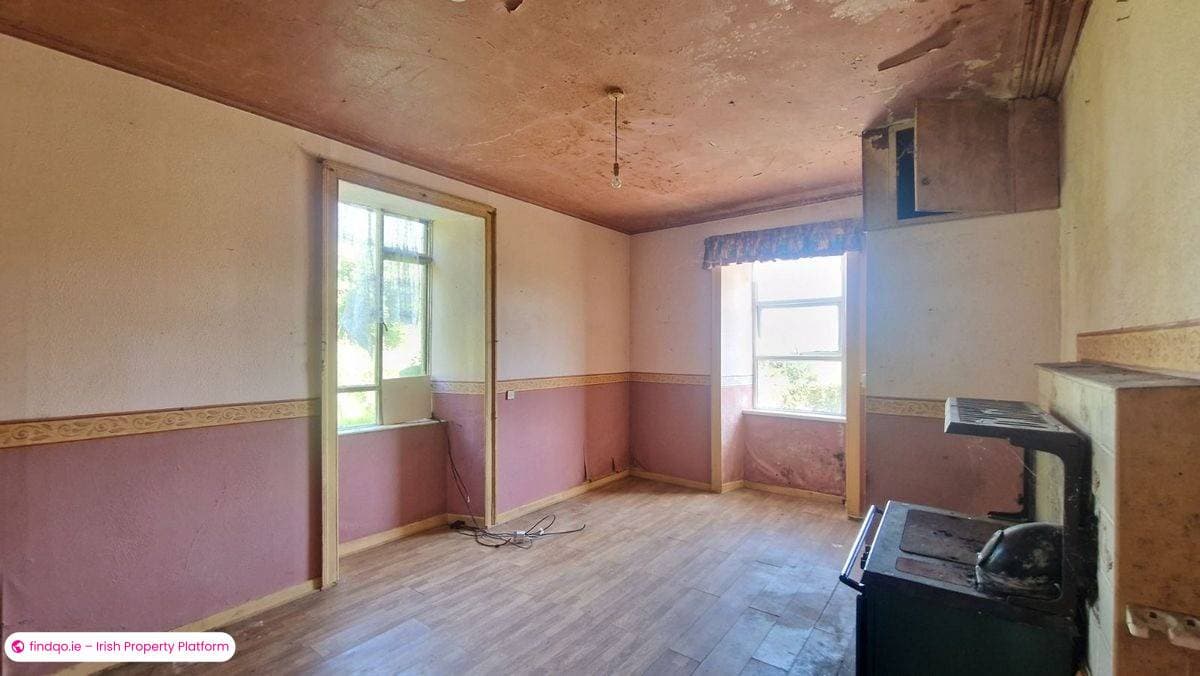 Detached house for Sale in Castlerea, Roscommon