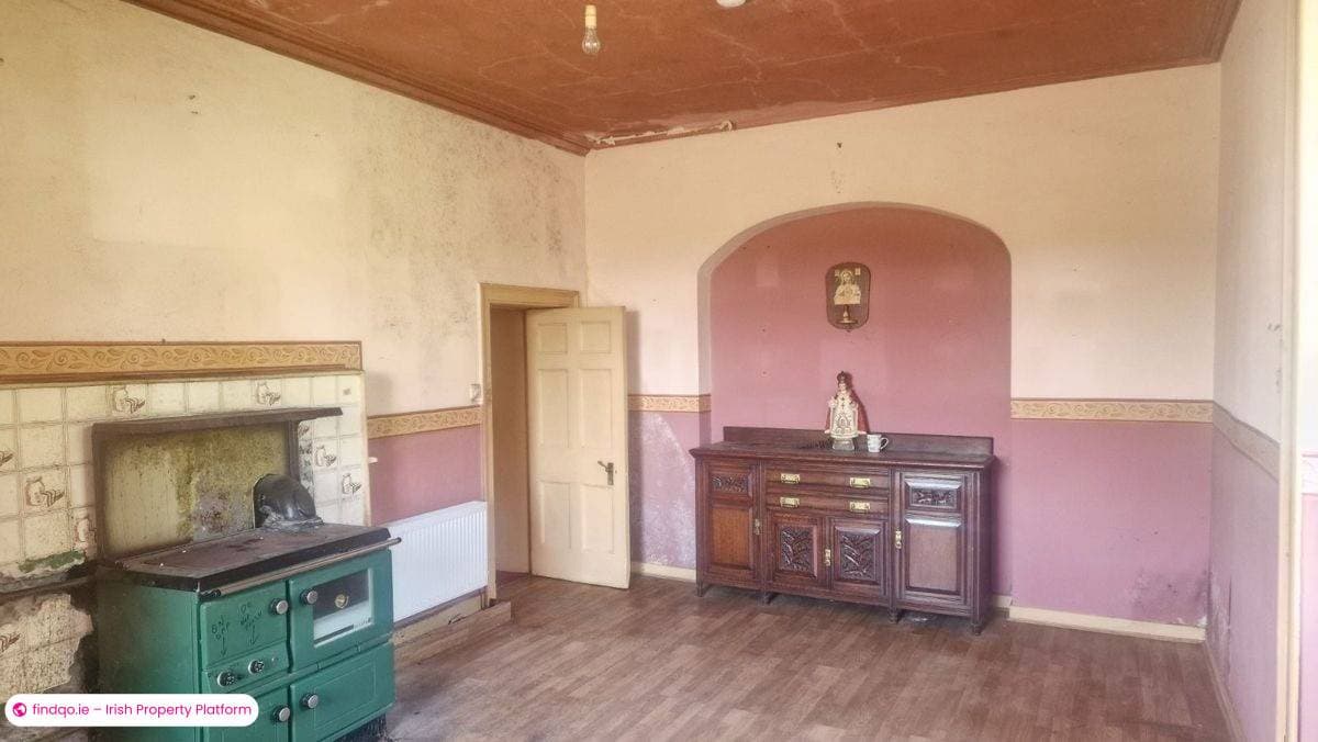 Detached house for Sale in Castlerea, Roscommon