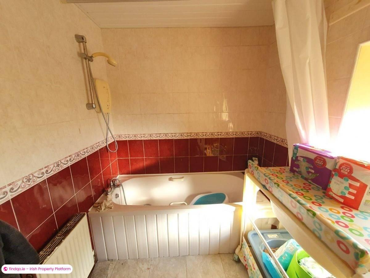 Detached house for Sale in Frenchpark, Roscommon