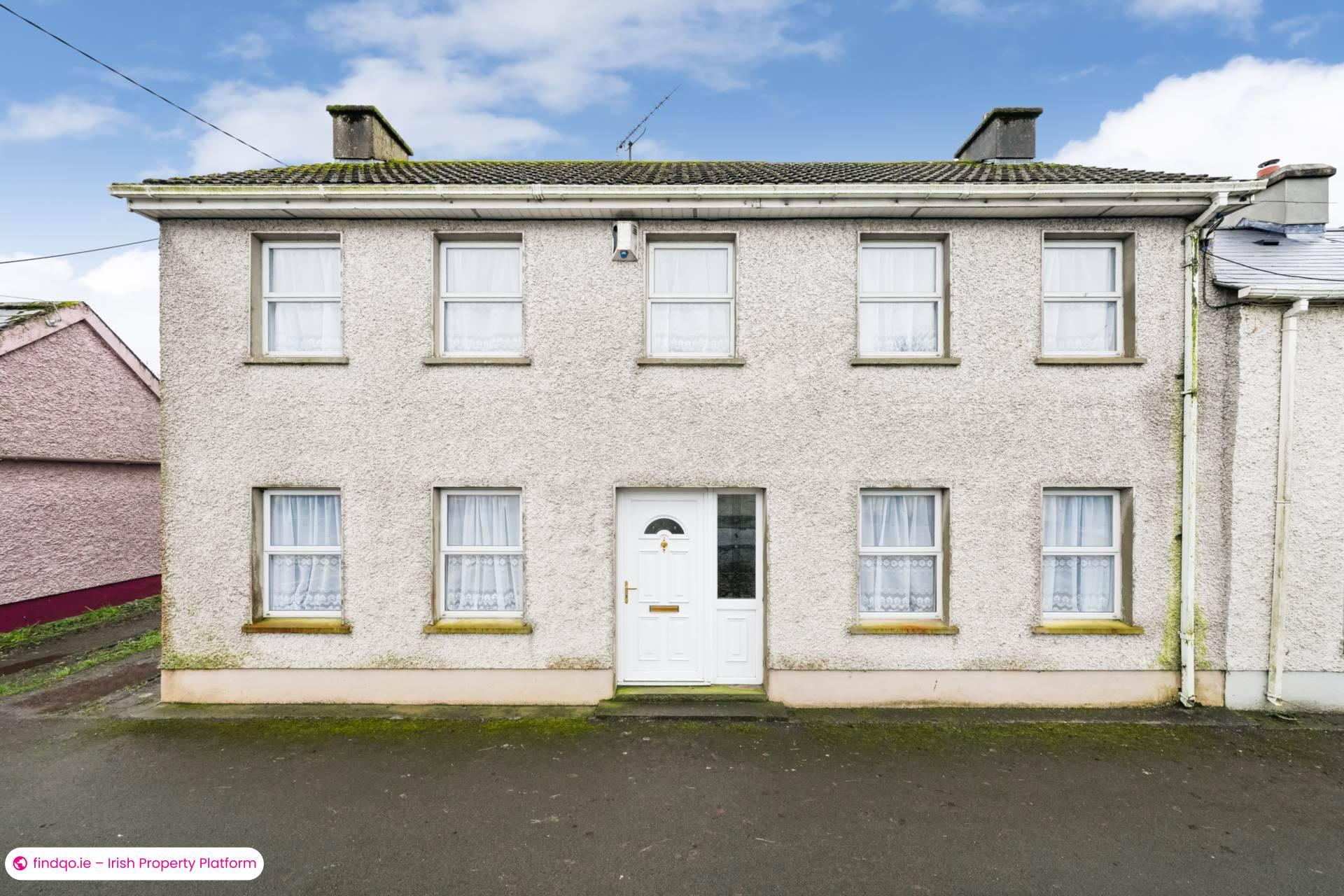 Semi-detached house for Sale in Clonmellon, Westmeath