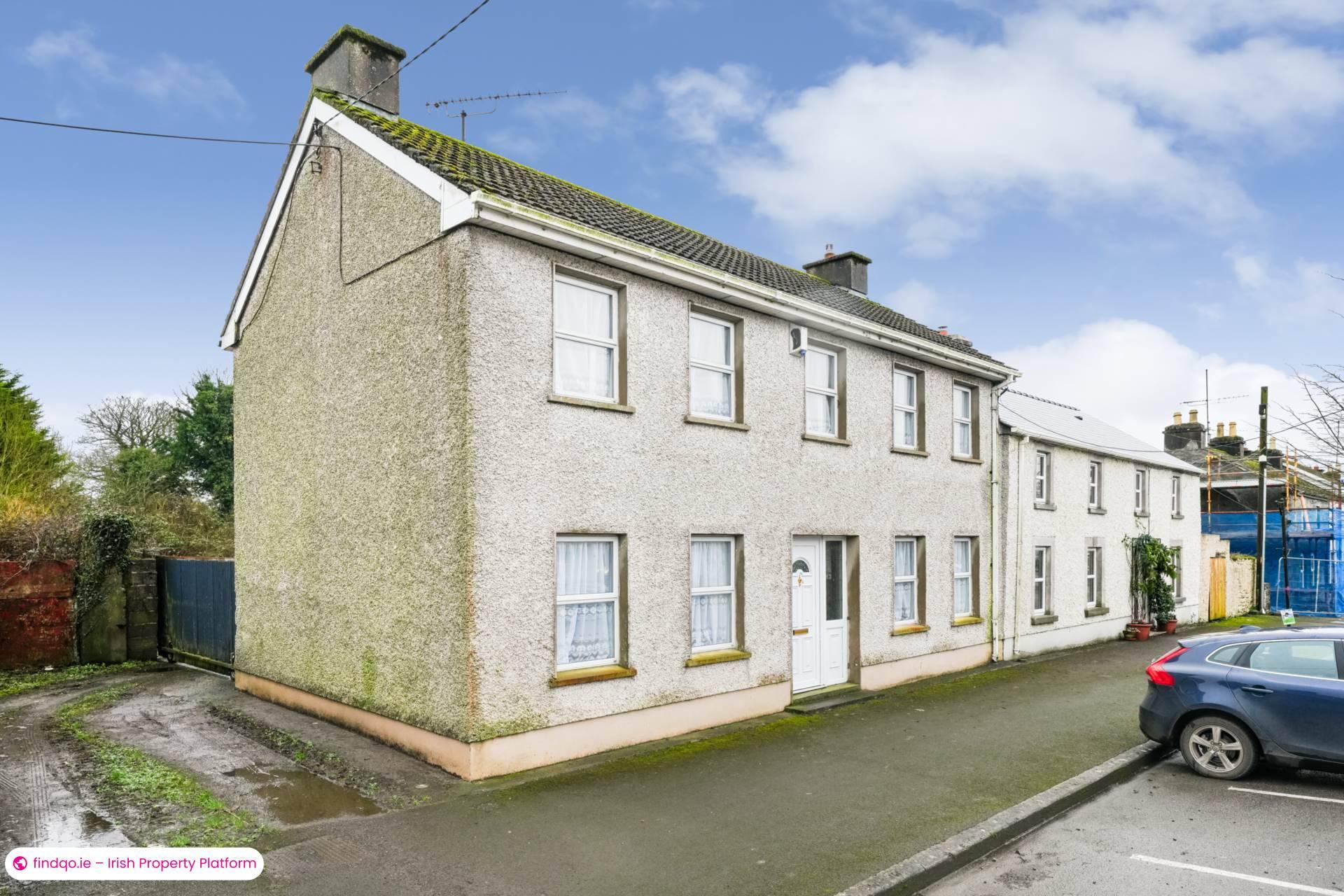 Semi-detached house for Sale in Clonmellon, Westmeath