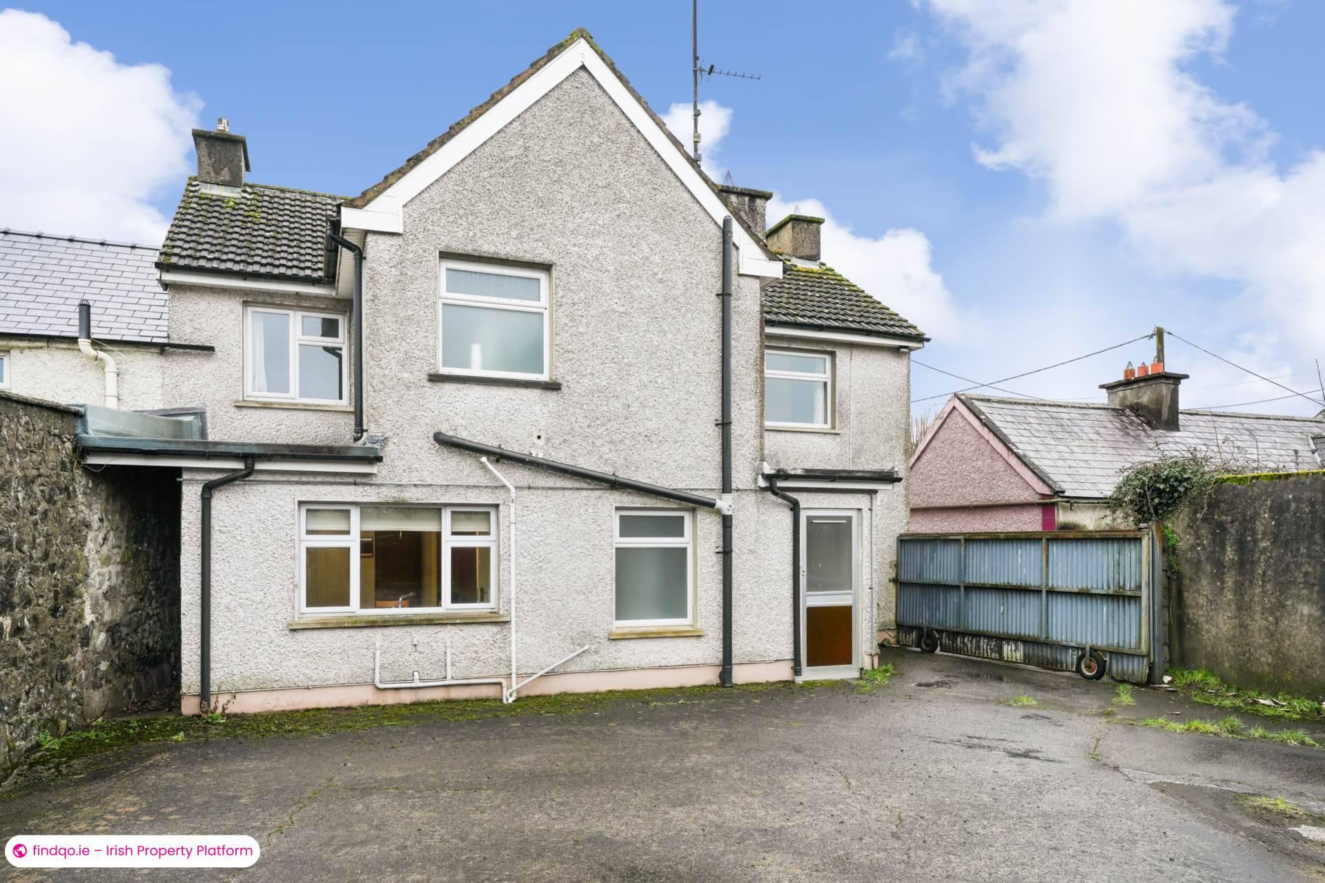 Semi-detached house for Sale in Clonmellon, Westmeath