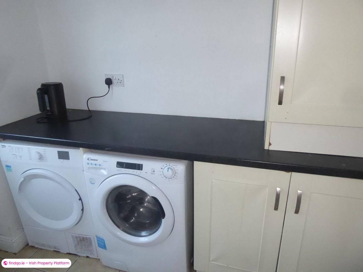 Semi-detached house for Sale in Charleville, Cork