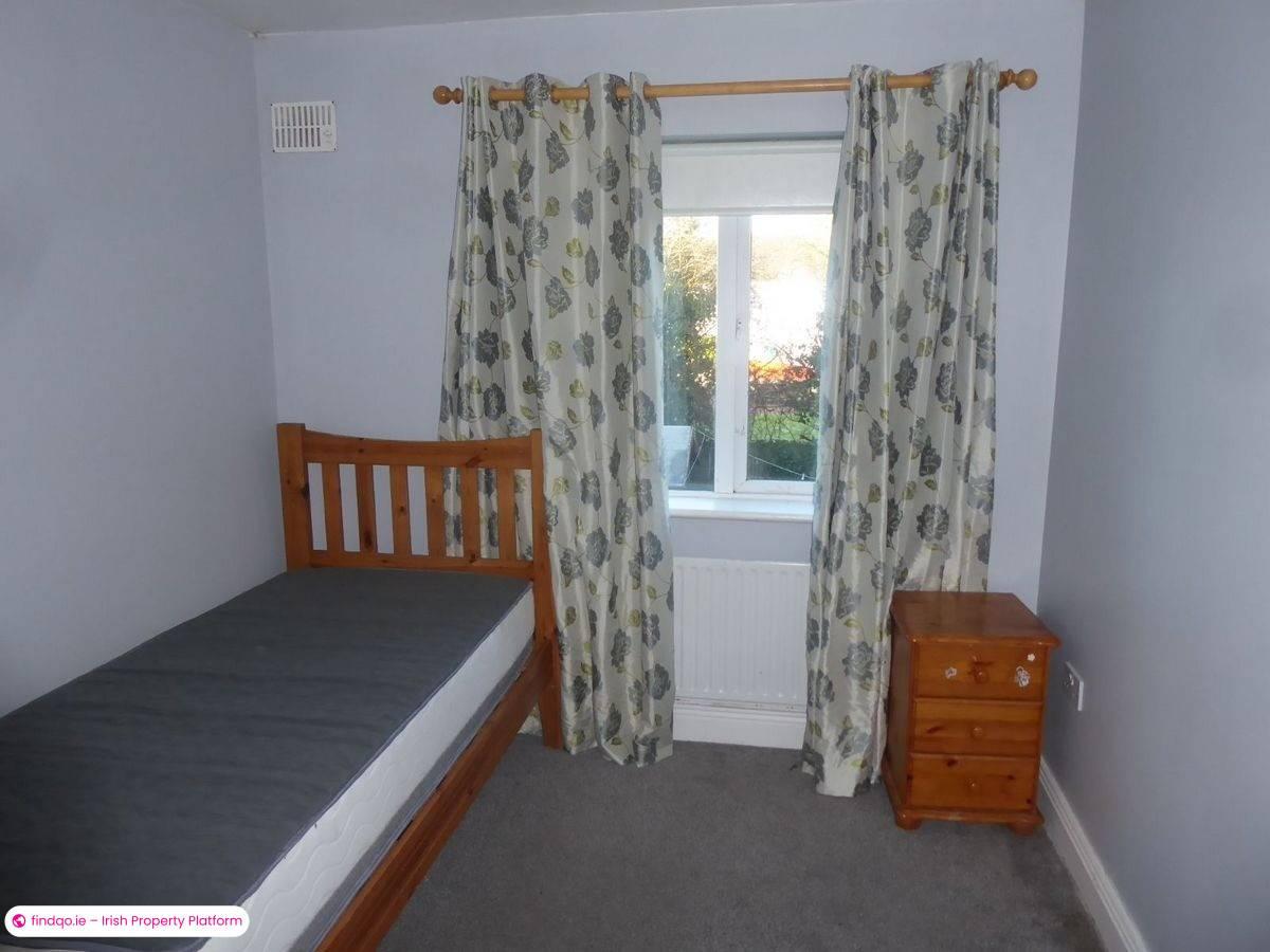 Semi-detached house for Sale in Charleville, Cork