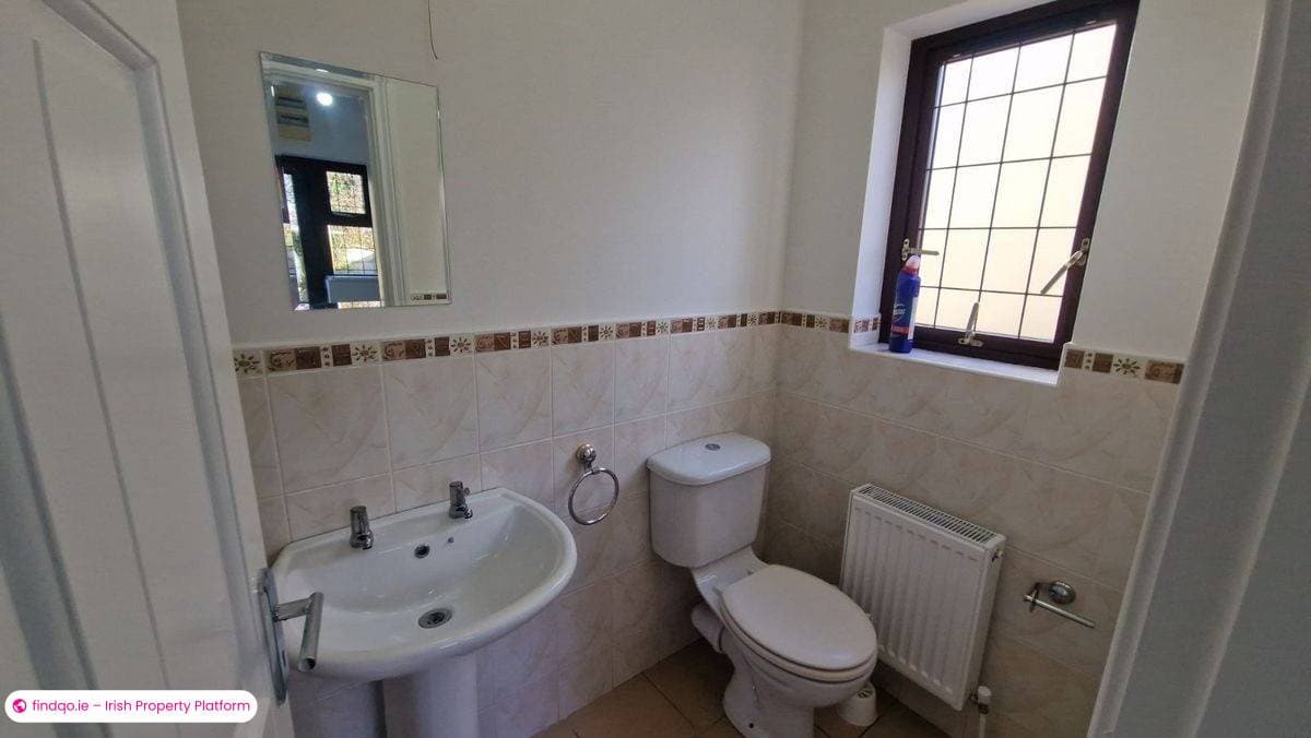 4 Bedroom House for Rent in Roscommon Town, Roscommon