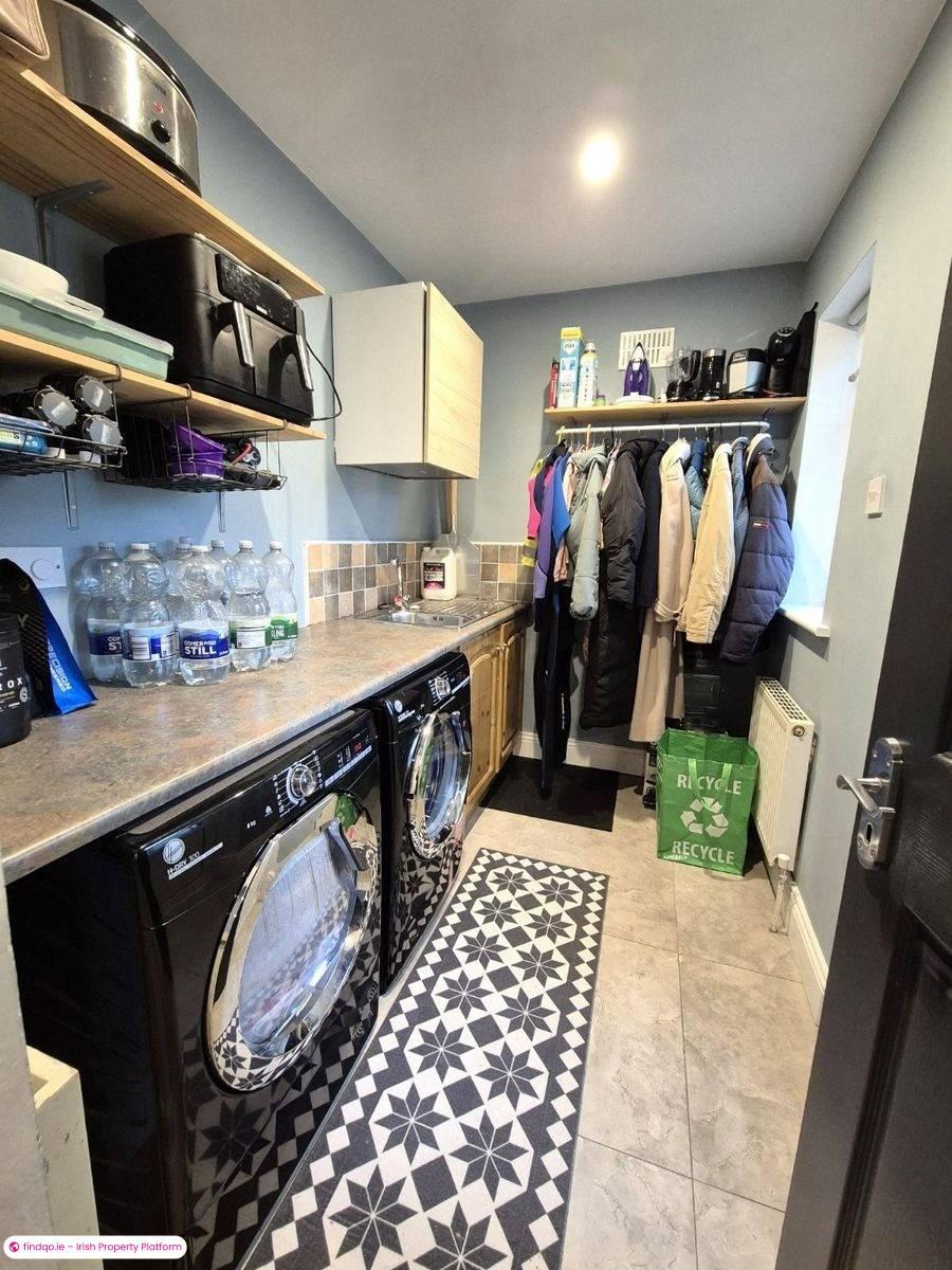 Semi-detached house for Sale in Kinnegad, Westmeath