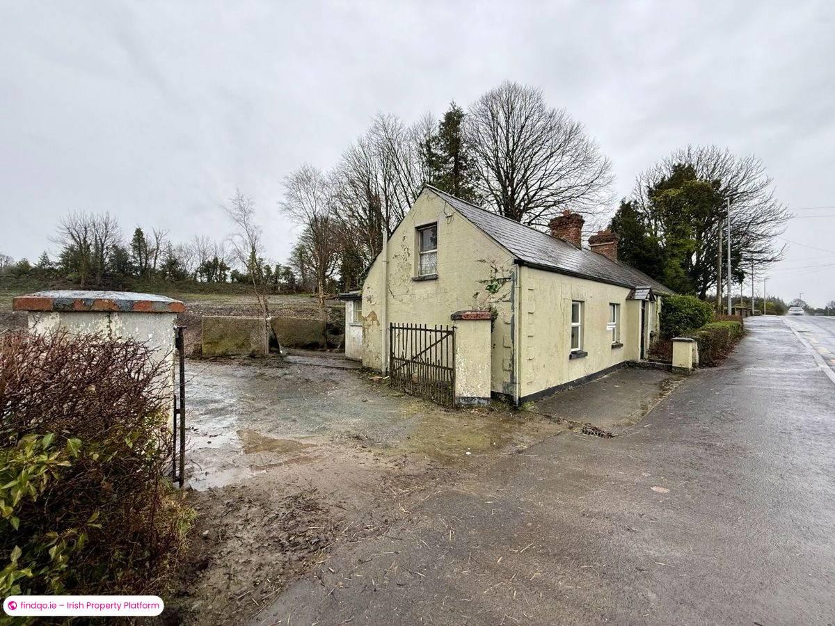 Detached house for Sale in Carrigallen, Leitrim
