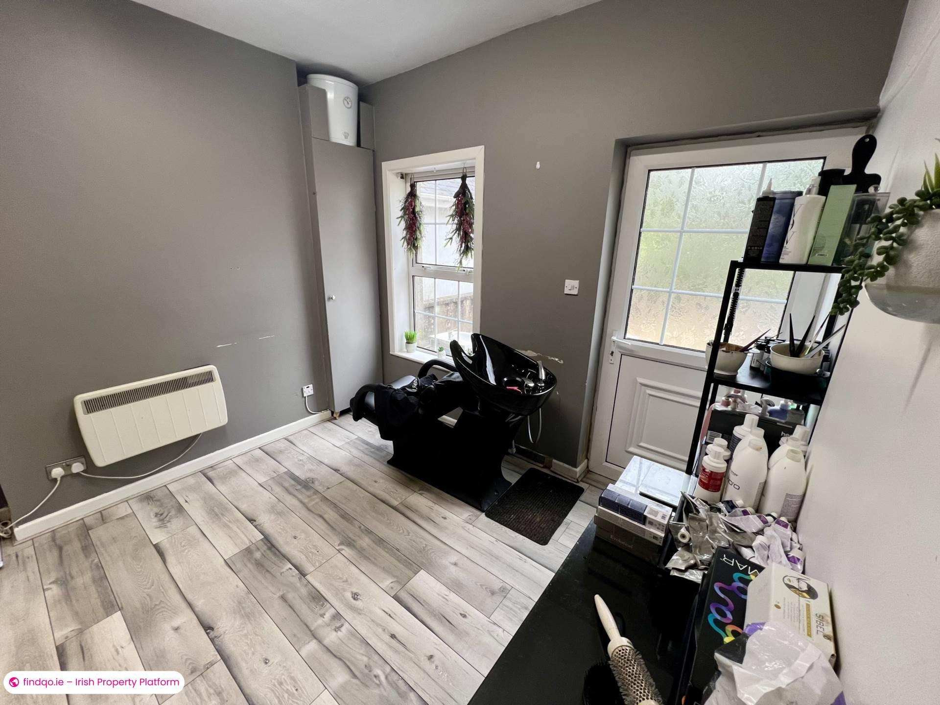 Studio Property for Rent in Ballyhaunis, Mayo